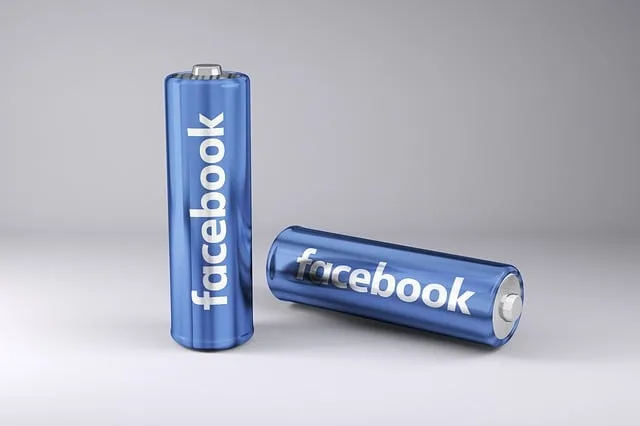 quang cao facebook jpg