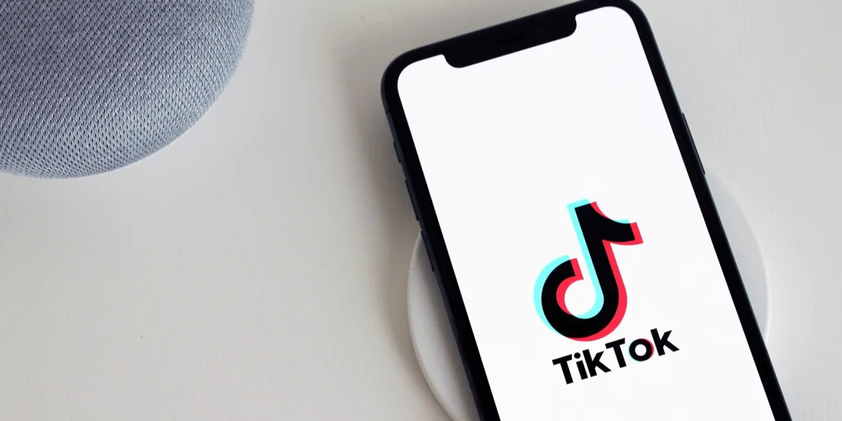 quang cao tiktok